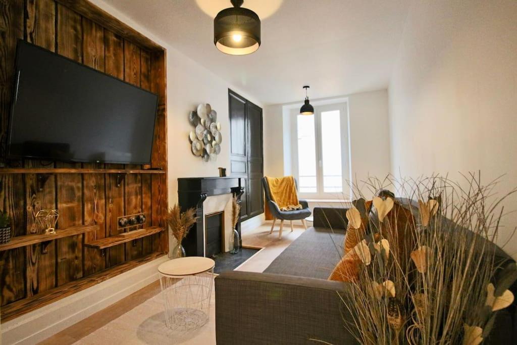 Appartement Centre Brioude Exteriör bild